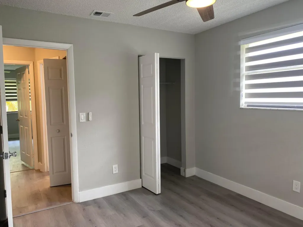 11432 NW 43rd Street Coral Springs FL 33065