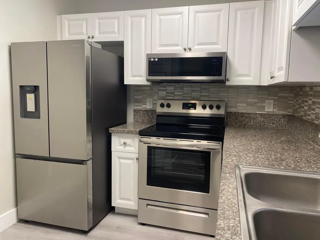 11432 NW 43rd Street Coral Springs FL 33065