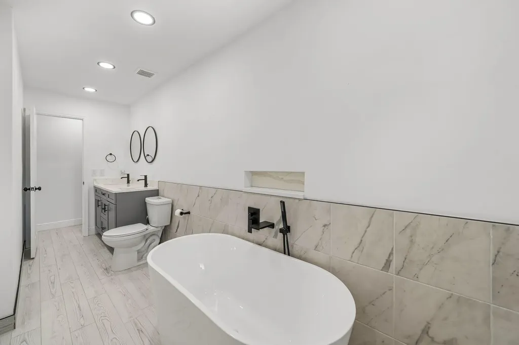 908 Hibiscus Drive Royal Palm Beach FL 33411