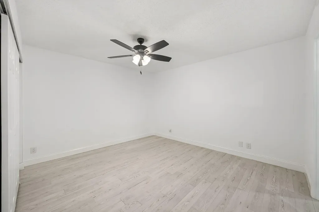 908 Hibiscus Drive Royal Palm Beach FL 33411