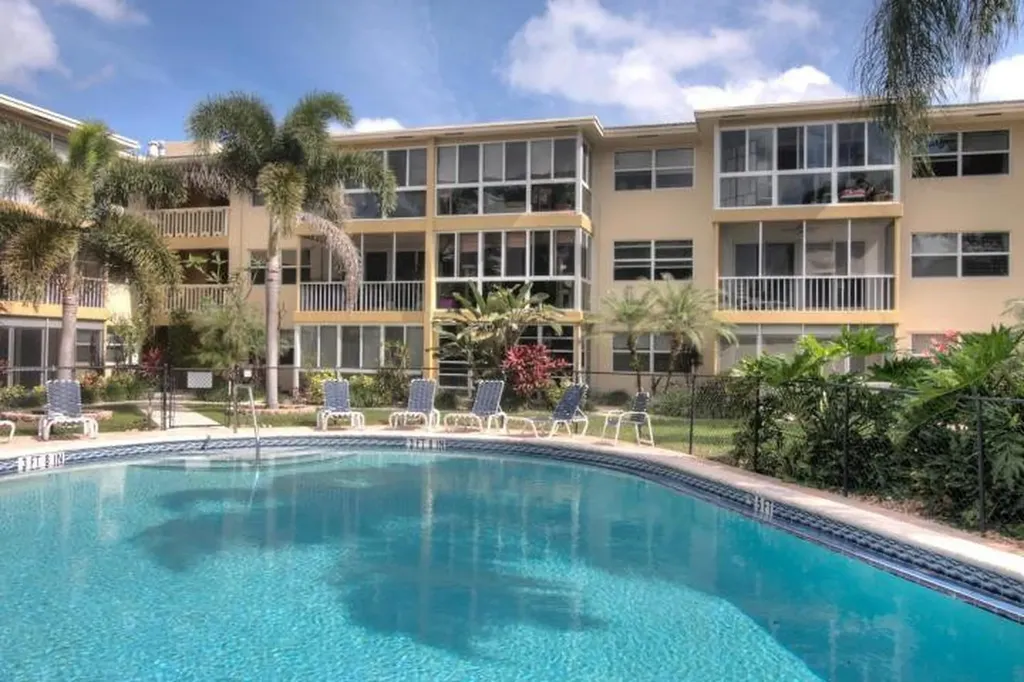 1200 SW 12th Street Fort Lauderdale FL 33315