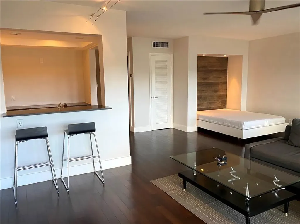 1200 SW 12th Street Fort Lauderdale FL 33315