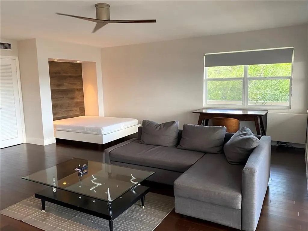 1200 SW 12th Street Fort Lauderdale FL 33315
