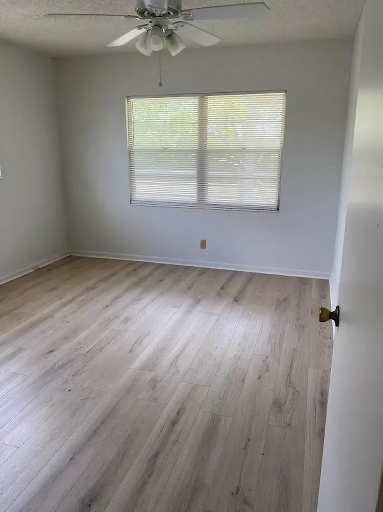 99 Mansfield C Boca Raton FL 33434