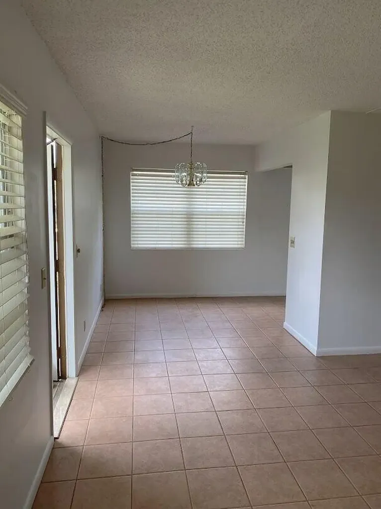 99 Mansfield C Boca Raton FL 33434