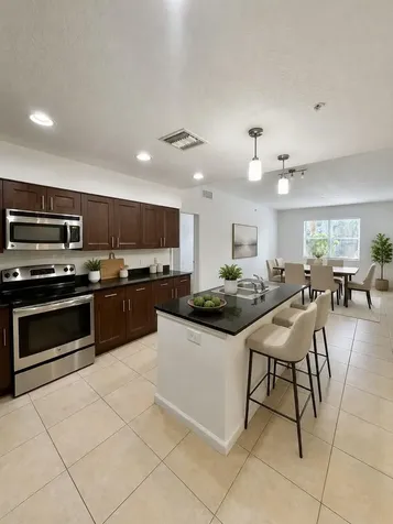 1590 Cameron Samuel Lane West Palm Beach FL 33401