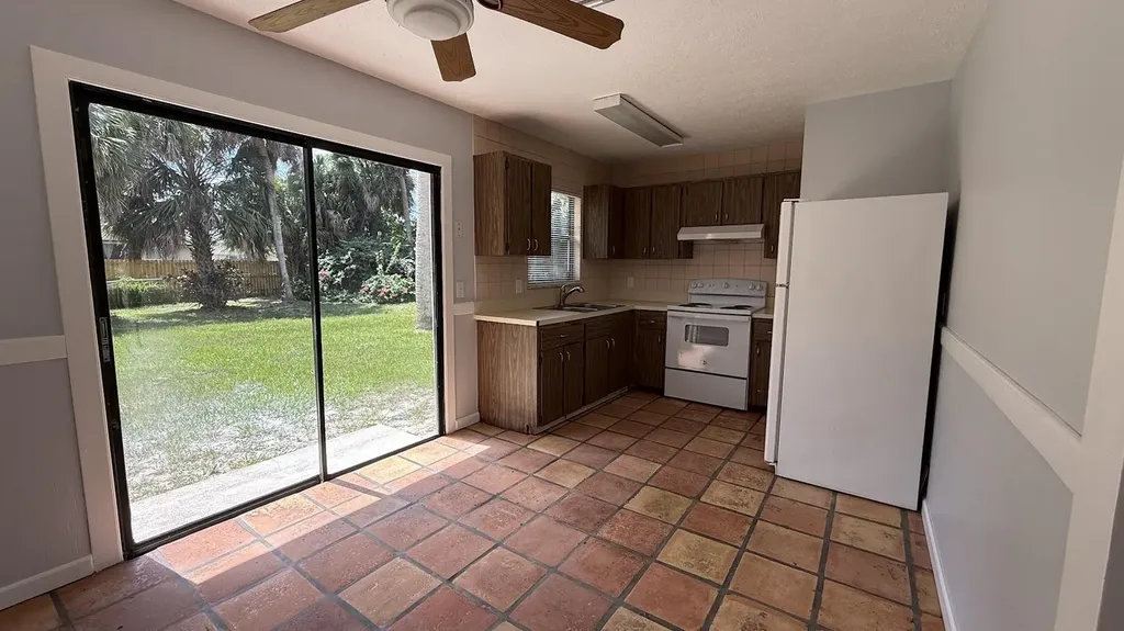 2325 SW Pamona Street Port St Lucie FL 34953