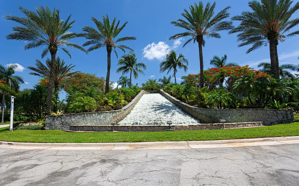 9663 Great Egret Court West Palm Beach FL 33411