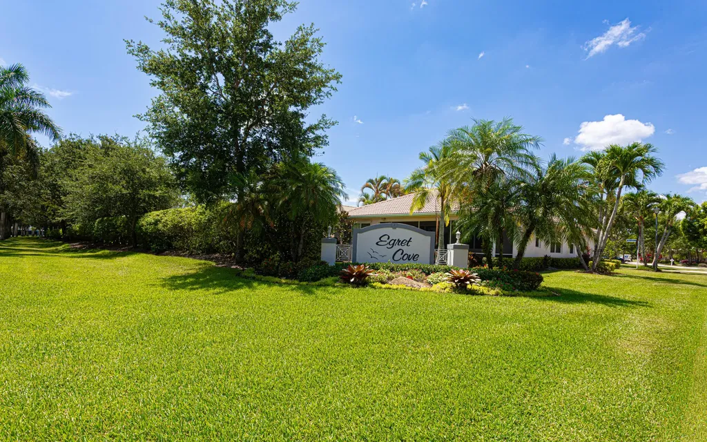 9663 Great Egret Court West Palm Beach FL 33411