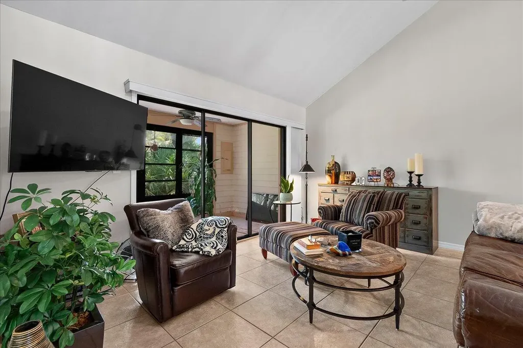 6111 SE Georgetown Place Hobe Sound FL 33455
