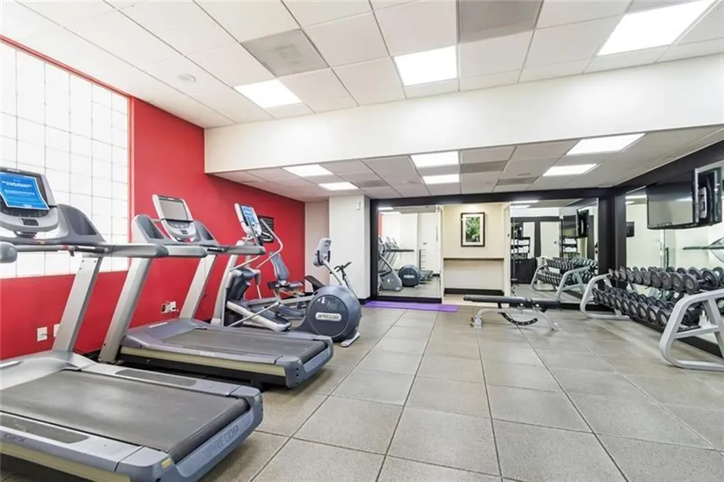 2670 E Sunrise Boulevard Fort Lauderdale FL 33304