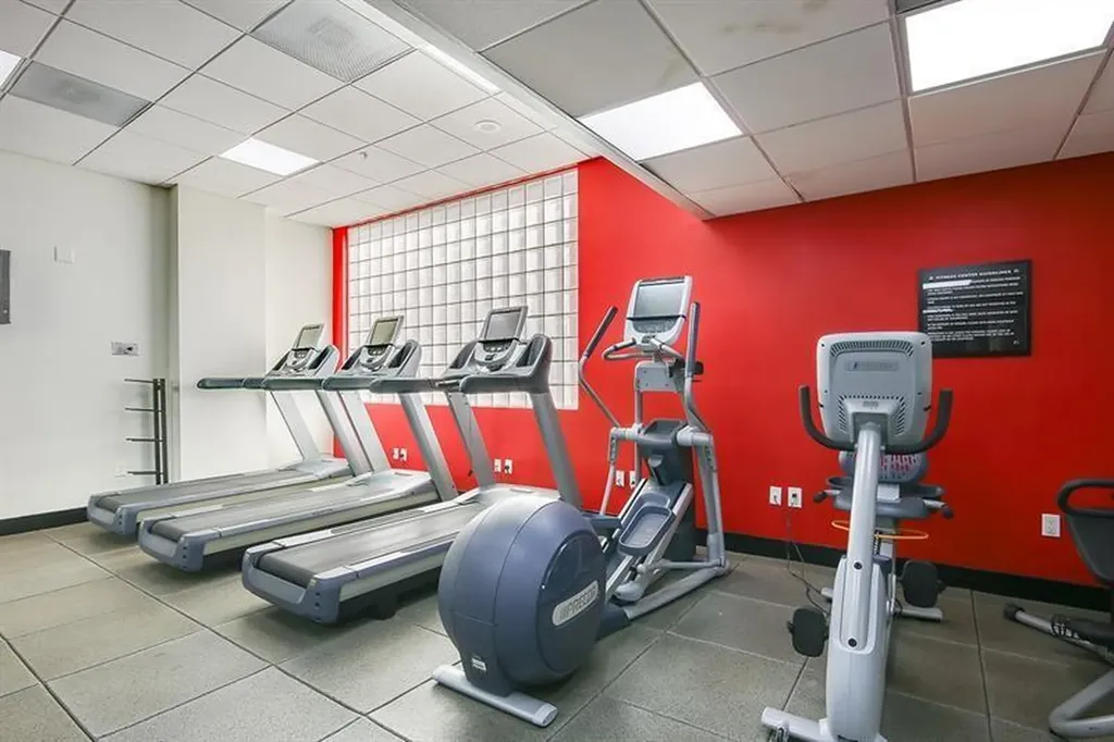 2670 E Sunrise Boulevard Fort Lauderdale FL 33304