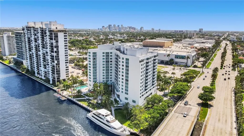 2670 E Sunrise Boulevard Fort Lauderdale FL 33304