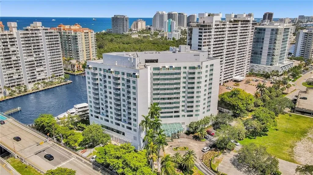 2670 E Sunrise Boulevard Fort Lauderdale FL 33304