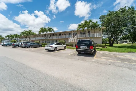 170 Kent J West Palm Beach FL 33417
