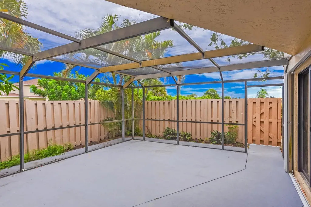 3640 Village Drive Delray Beach FL 33445