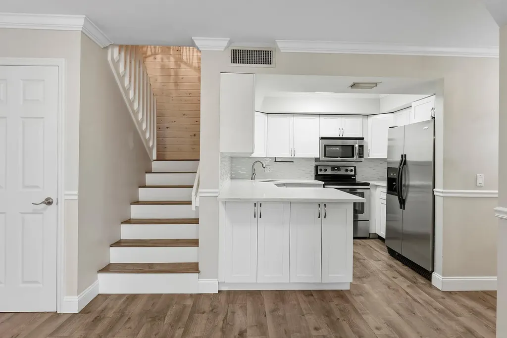 3640 Village Drive Delray Beach FL 33445