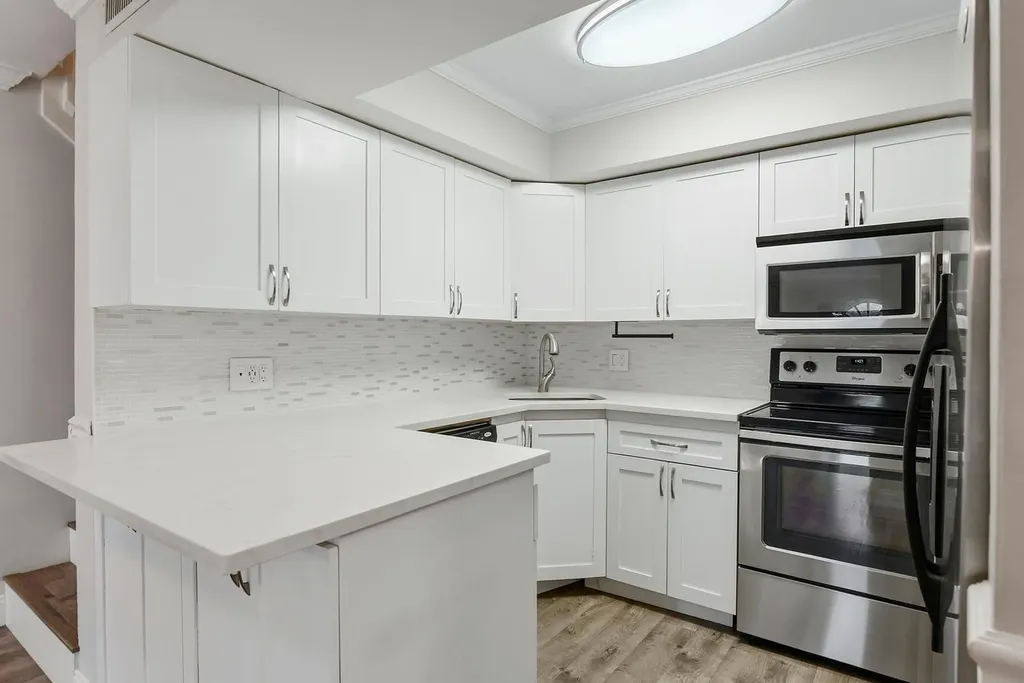 3640 Village Drive Delray Beach FL 33445