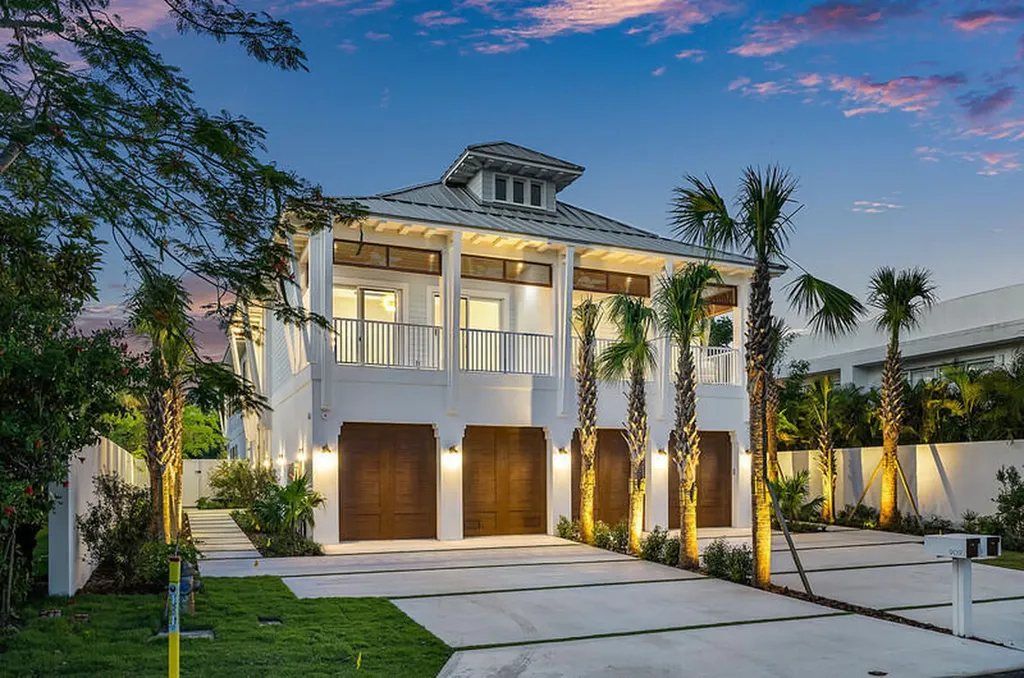 909 Bond Way Delray Beach FL 33483