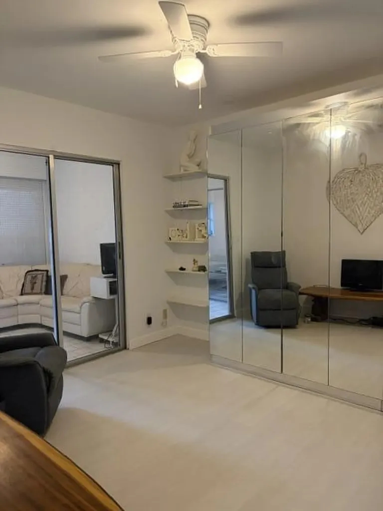 8934 Sunnywood Place Boca Raton FL 33496