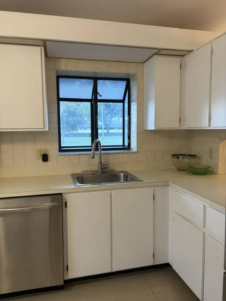 8934 Sunnywood Place Boca Raton FL 33496