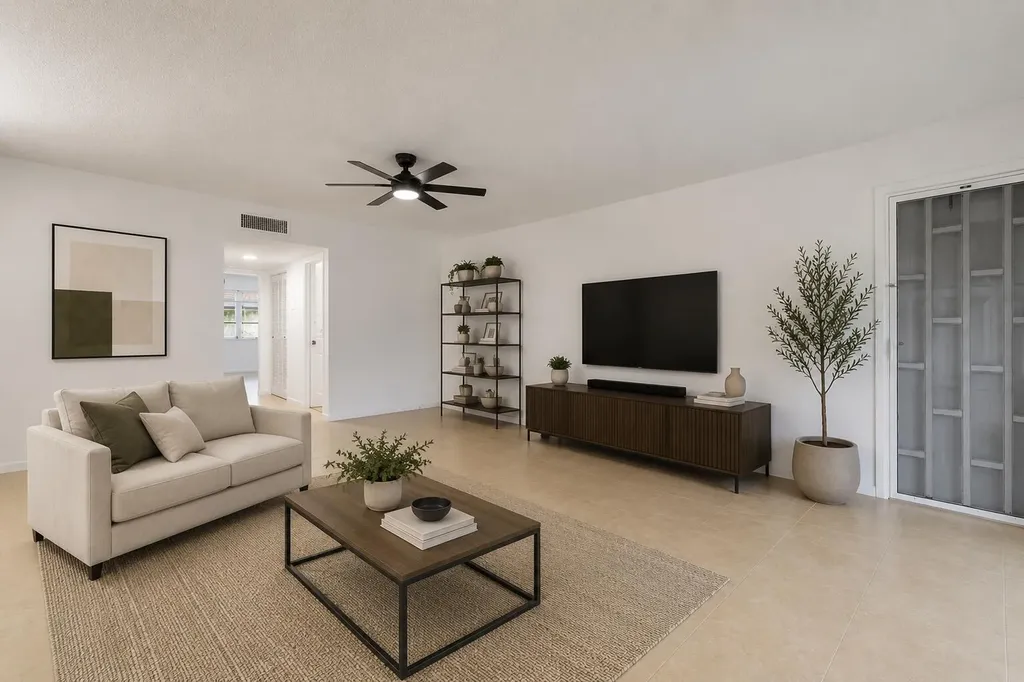 1142 W Circle Terrace Terrace W Delray Beach FL 33445
