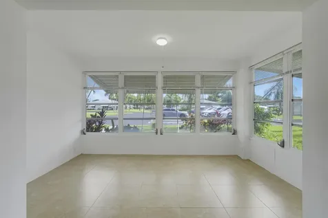1142 W Circle Terrace Terrace W Delray Beach FL 33445