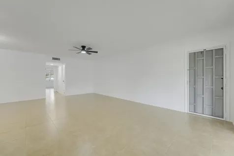 1142 W Circle Terrace Terrace W Delray Beach FL 33445