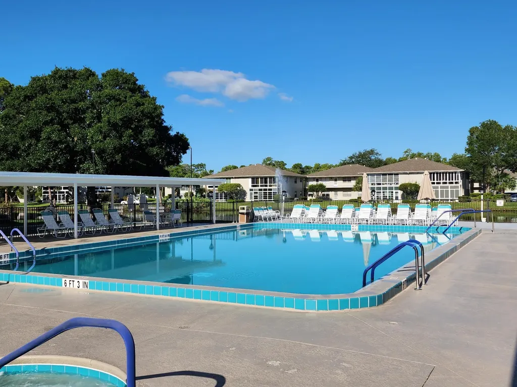 10 Lake Vista Trail Port St Lucie FL 34952
