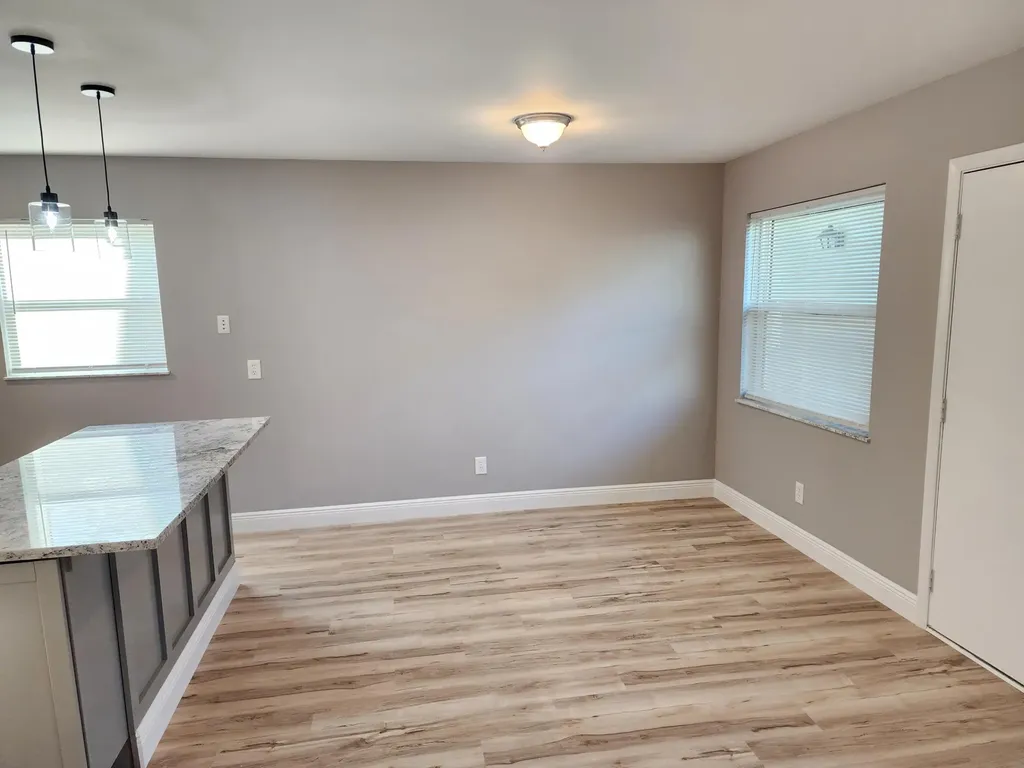 10 Lake Vista Trail Port St Lucie FL 34952