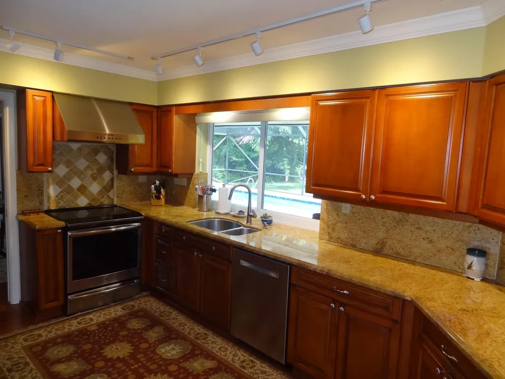 1140 SW 15th Street Boca Raton FL 33486