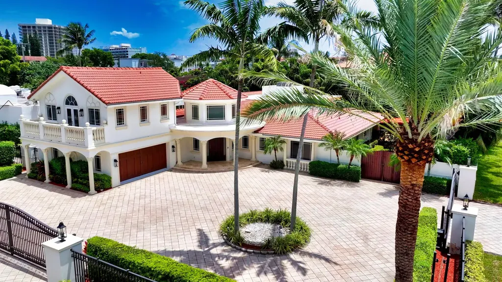 Boca Raton FL, 1098 Spanish River Road