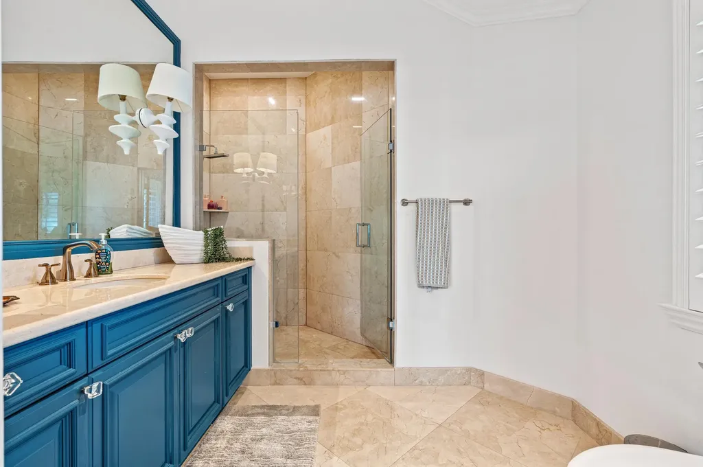 1098 Spanish River Road Boca Raton FL 33432