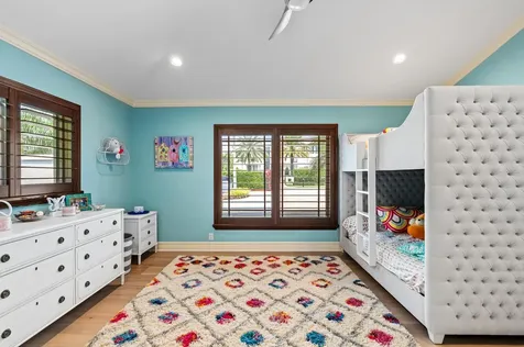 1098 Spanish River Road Boca Raton FL 33432