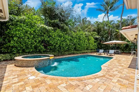 1098 Spanish River Road Boca Raton FL 33432