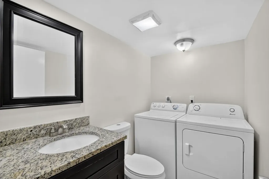 744 Springdale Circle Palm Springs FL 33461