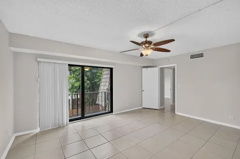 744 Springdale Circle Palm Springs FL 33461