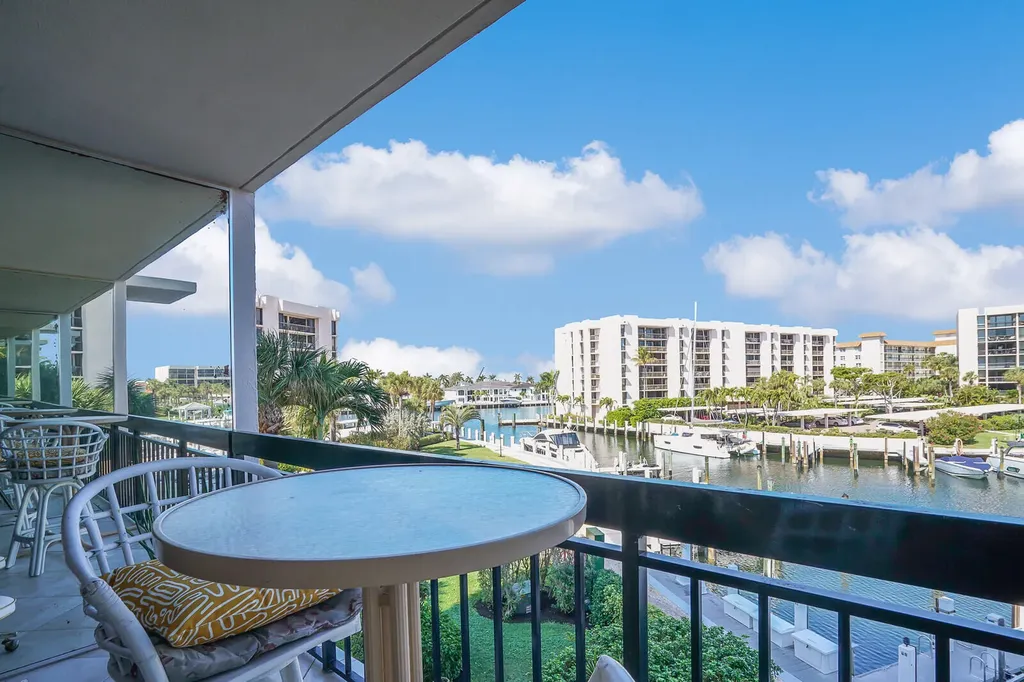 2687 N Ocean Boulevard Boca Raton FL 33431