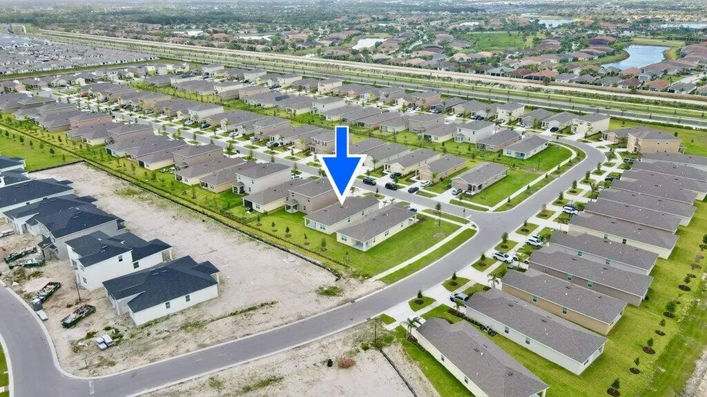 12341 SW Nettuno Way Port St Lucie FL 34987