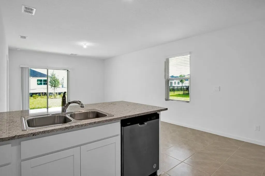 12341 SW Nettuno Way Port St Lucie FL 34987
