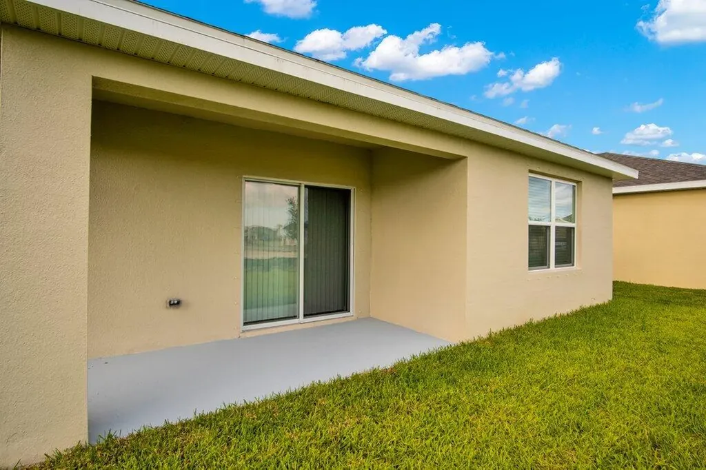 12341 SW Nettuno Way Port St Lucie FL 34987