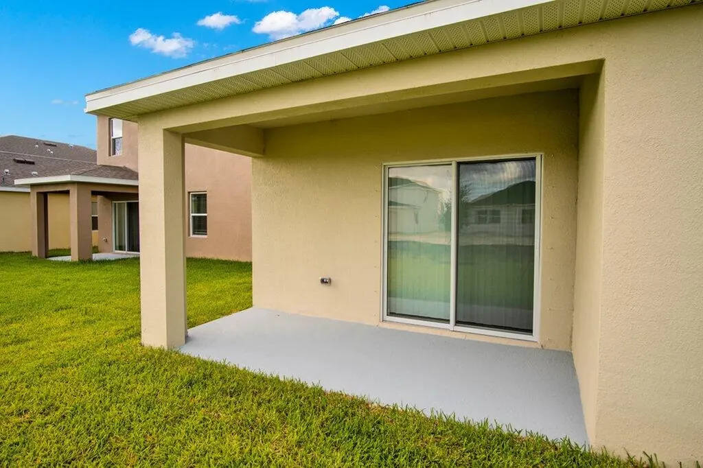 12341 SW Nettuno Way Port St Lucie FL 34987