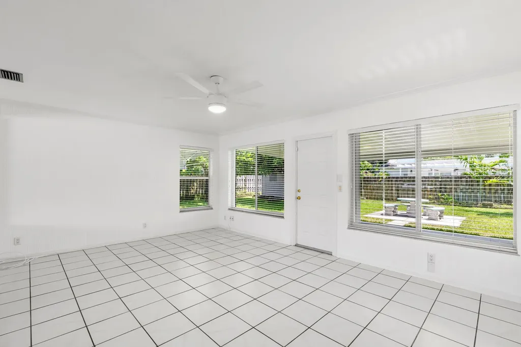 360 Palmetto Street West Palm Beach FL 33405