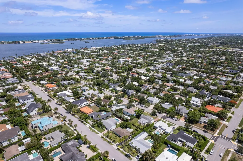 360 Palmetto Street West Palm Beach FL 33405