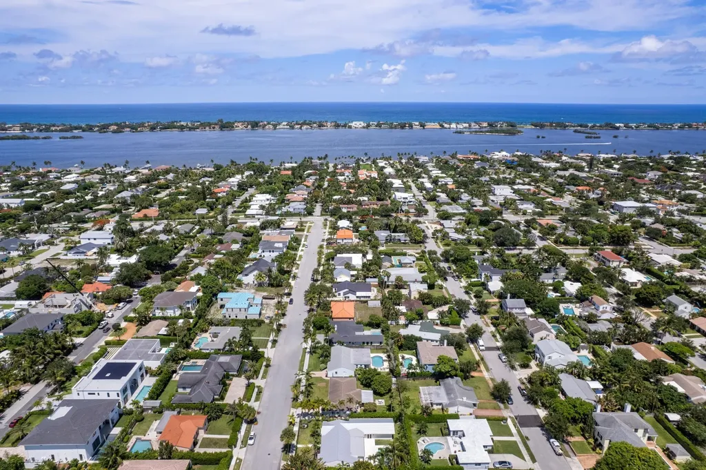 360 Palmetto Street West Palm Beach FL 33405