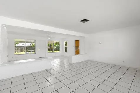 360 Palmetto Street West Palm Beach FL 33405