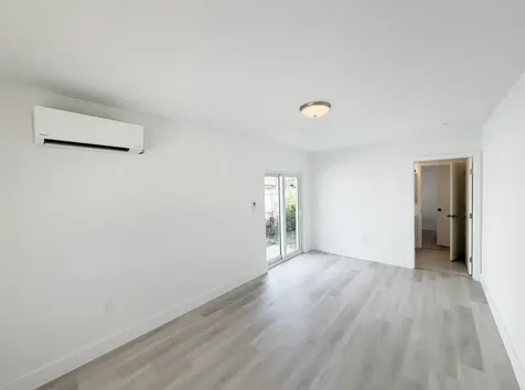 1135 NW 127th Street North Miami FL 33168