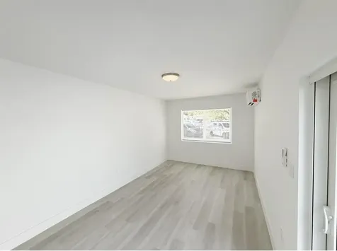 1135 NW 127th Street North Miami FL 33168