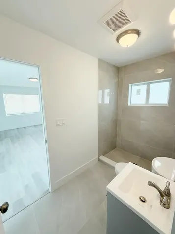 1135 NW 127th Street North Miami FL 33168