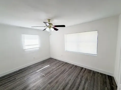 1135 NW 127th Street North Miami FL 33168